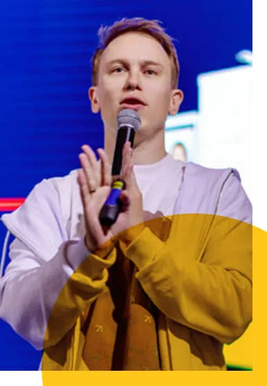 Ильназ Набиуллин, Основатель и руководитель сети салонов красоты ЧИО-ЧИО. Основатель крупнейшего бьютихолдинга INBRAND: более 1000 точек, 5 стран присутствия. Основатель и владелец Бизнес-клуба СЭНСЭЙ